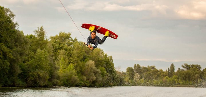 Катання на вейкборде від «Prokat.Koba» в Києві за низькою ціною