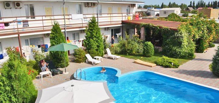 Discounts on holidays at the Olvia boarding house in Zhelez Port