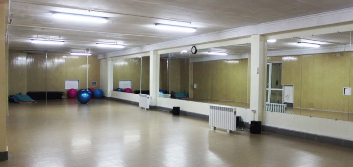Фітнес заняття у спорт-клубі «Master Fit» у Дніпрі. Купуйте абонементи з акції.
