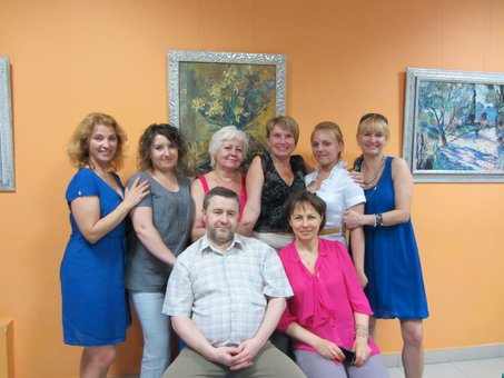 Masters of beauty service in the beauty salon “Zhittedayna kvitka” in Kiev. Sign up for action procedures.