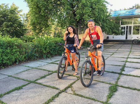 Bicycle rental KievMotion in Kiev. Pay for the promotion.