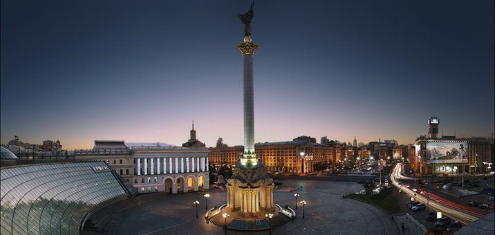 Площадь независимости в Киеве
