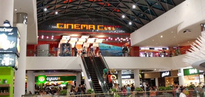 Кинотеатр в ТРЦ «Ocean Plaza»