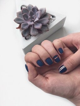 Покрытие гель лаком в салоне «Nail Grimerka» в Одессе. Записаться по скидке