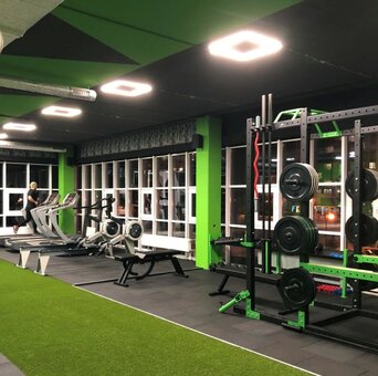 Gym in the sports club "NEFORMAT" in Brovary. Buy a promotional subscription.