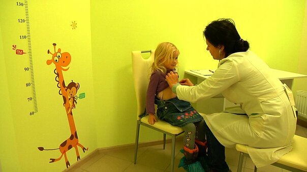 Family doctor at the «Dr. Baby» medical center in Kiev on Sofievskaya Borshagovka. sign up for the promotion.