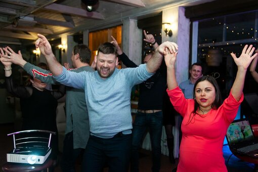 Дискотека в ресторане «Хата Рыбака» в Киеве. Заказать недорого