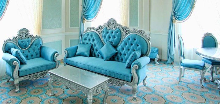 Номер в готелі «Royal Grand Hotel» в Києві. Забронювати номер зі знижкою. Недорогий готель в центрі Києва.