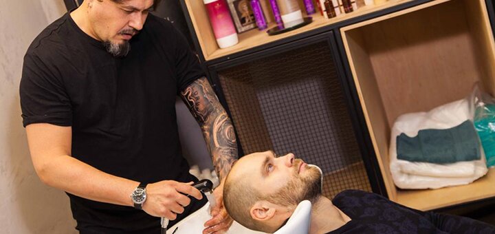 «N1» - Nail Studio Натальи Недолужко в Киеве. Записывайся на стрижку по скидке.