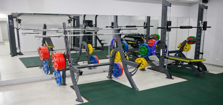Gym in the “fitness house” sports club in vinnitsa. buy subscriptions to the gym for the promotion.