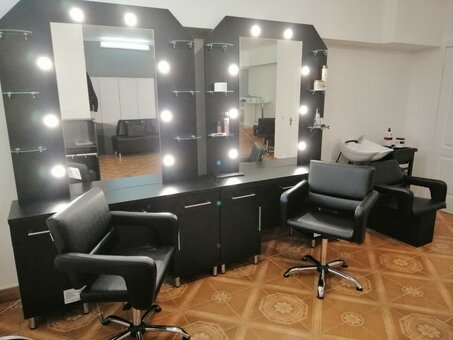 Beauty salon «Contrast» in Odessa. Sign up for a promotion.