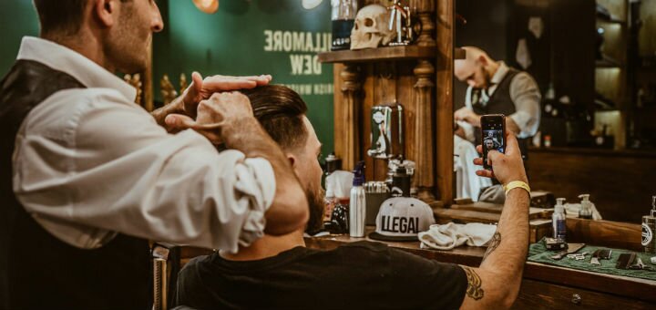 Frisor barbershop brovary haircut