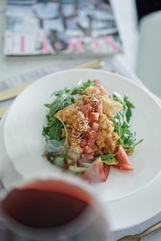 Restaurants &quot;vogue café kiev&quot;. visit with a discount