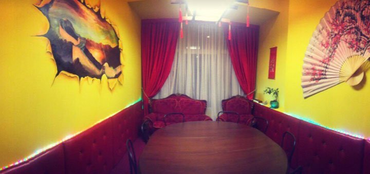 Chinese restaurant "Feng Shui" in Kiev. Book a table at a discount. Discounts on Chinese food.