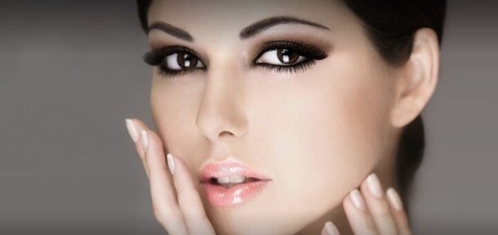 Discounts on cosmetics in the office of the beautician alice