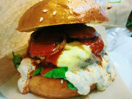Низкие цены гастрономический бар «Heavy Burge»