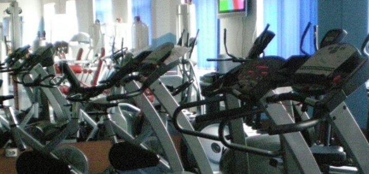 Специальные цены  в фитнес-центре Vasil Gym (Васил Джим) на Симона Петлюры