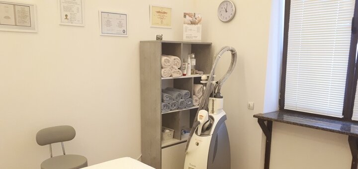 Корекція фігури у салоні «Студії естетики тіла» у Києві. Записатись по акції.