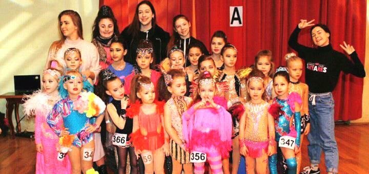 Школа танцев «Lysokon Dance Studio» в Киеве. Записаться в школу танцев по скидке.