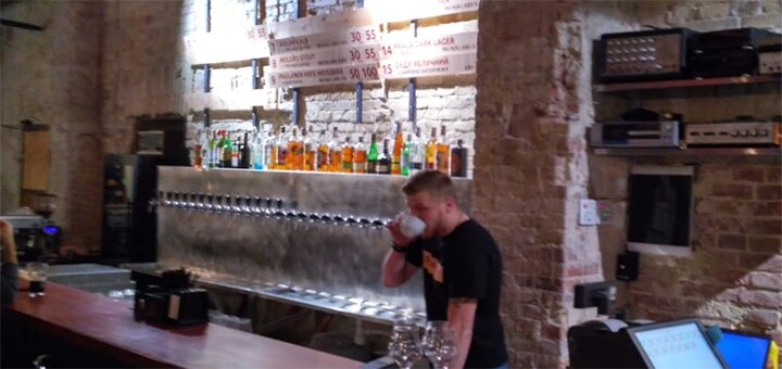 Discounts in the pub &quot;bratiska&quot;