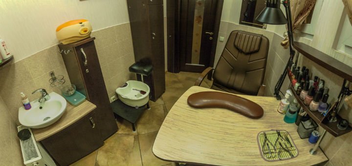 Discount on manicure from beaumond beauty salon in vinnitsa