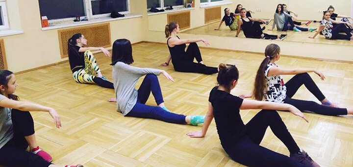 Студія танцю «Nart Dance Studio» у Києві. Записуйся на заняття зі знижки.