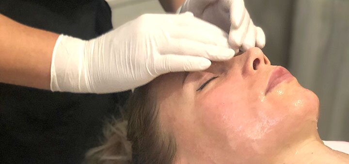 Чистка лица в салоне красоты «Clips Cosmetology» в Киеве. Акционные предложения.