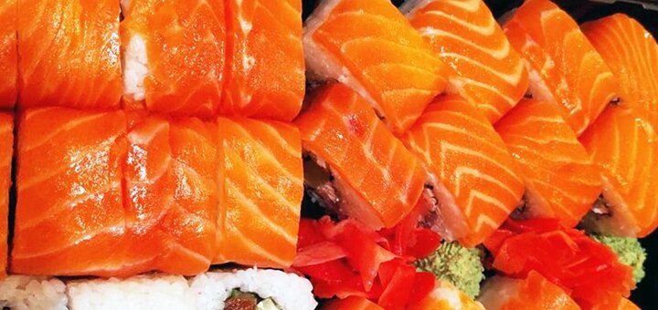 Sushi bar &quot;sushi room&quot; in zaporozhye. order sushi for the promotion