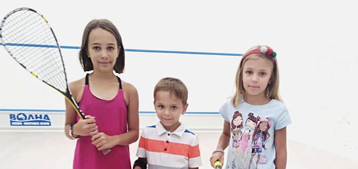 Tennis and squash trainings for children with a discount from the coach ponomarenko roman alexandrovich