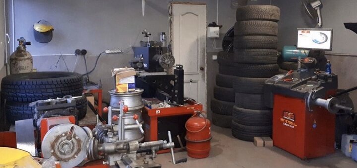 Replacing tires and wheels at the service station «Shinomontazh777» in the Dnieper. Sign up for the action.