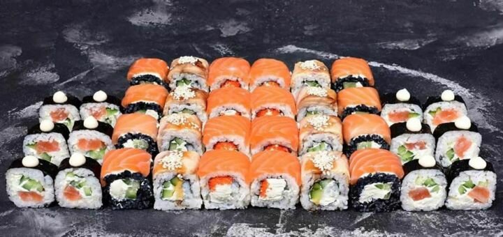 Discounted Sushi Sets at Kiotorich