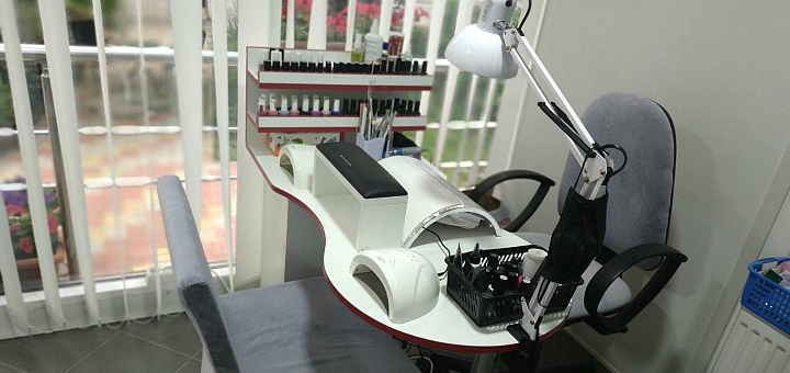 Корекція і фарбування брів і вій у студії «Marina_nails_studiya» зі знижкою