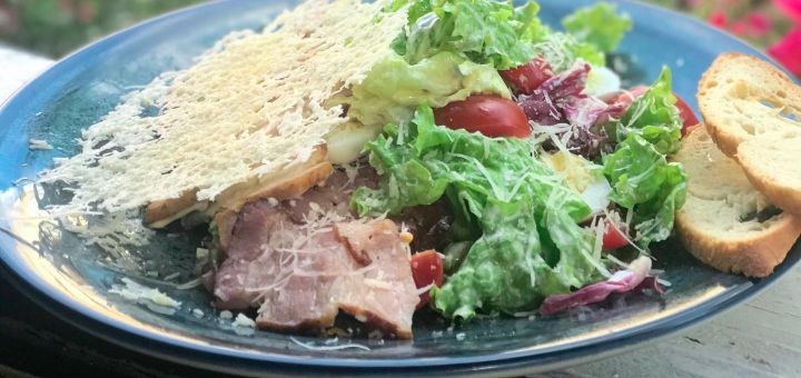Salad at a discount in Cha Cha, Kiev