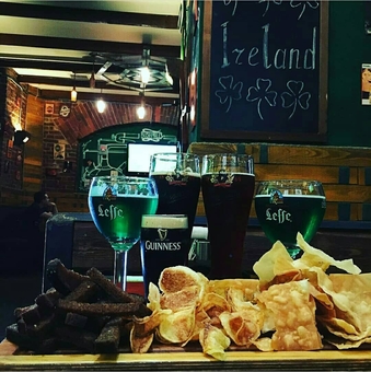 Irish pub Kork in Lviv. With discount.