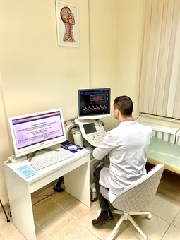Обследование врача в клинике Neuro-CardioLab