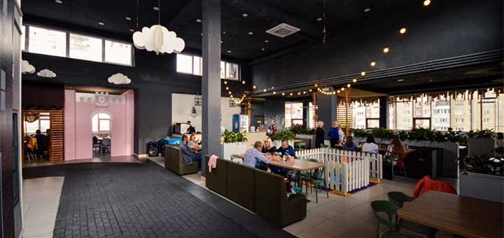 Children's entertainment center Drive City in Lviv. With discount.