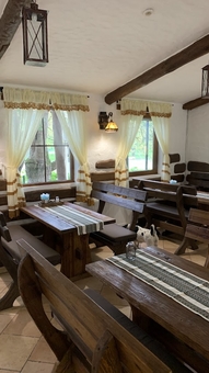 Ресторан української кухні Village у Миколаєві