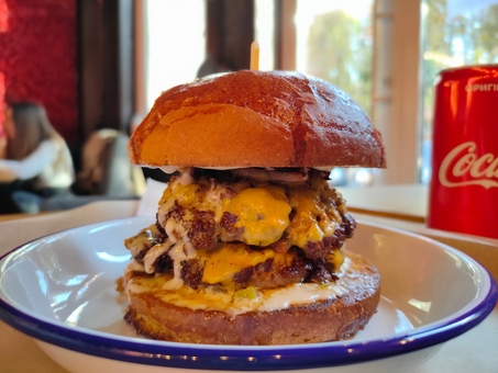 Same burger 7