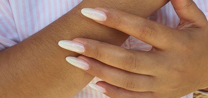 Майстер манікюру Олена. Відвідуйте по акції 5