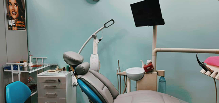 Кабінет стоматології Vladentica. Відвідуйте по акції 4