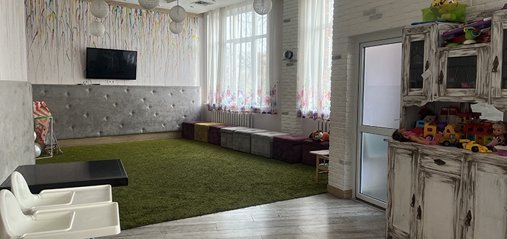 Cafe I'll hang out with a friend. Visit with promotion 8