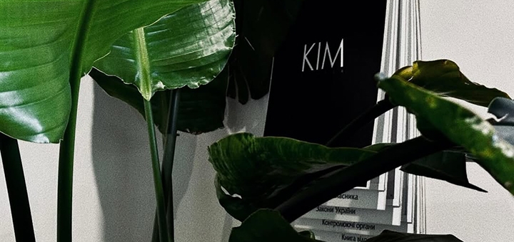 Kim's Barbershop. Get a 15% discount on your visit.