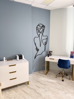 Клиника эстетической медицины Ageless Clinic. Посещайте по акции 22