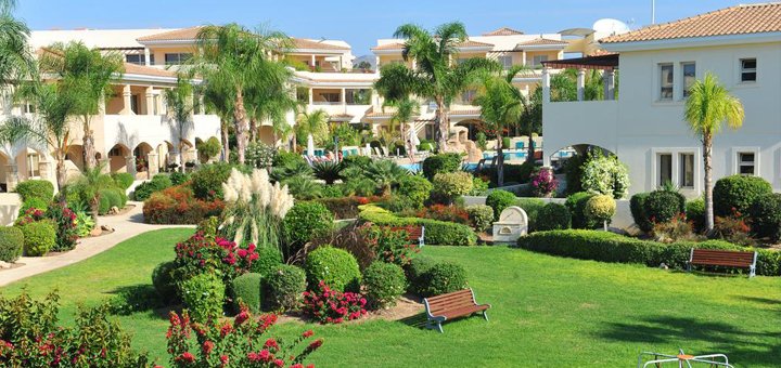 Travel discounts with &quot;easy2go&quot;