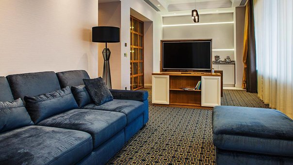Hotel room "Khreshchatyk". Book a room at a discount