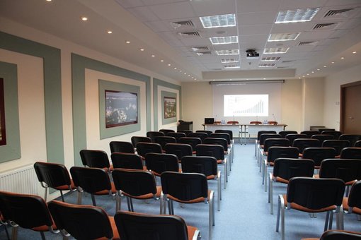 Conference room of the Khreschatyk Hotel. Book a room at a discount
