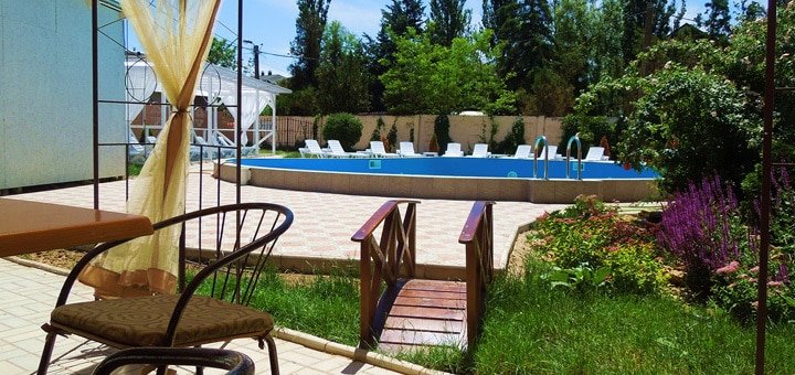 Скидки на отдых в отеле Белая Акула в Железном Порту7