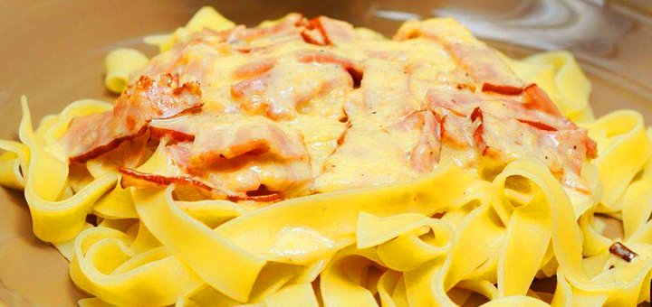 Discount on pizza, pasta and drinks at al capone italian restaurant