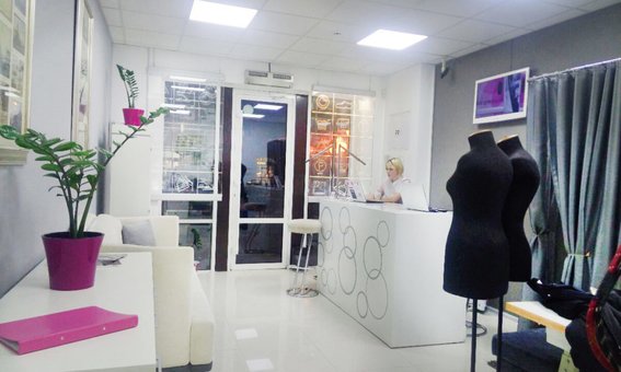 Studio "Lotus Premium" in Kyiv. Pay for clothing repairs at a discount.