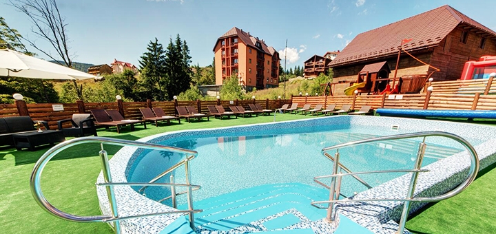 Mountain Crystal hotel in Bukovel. Rest on promotion 9